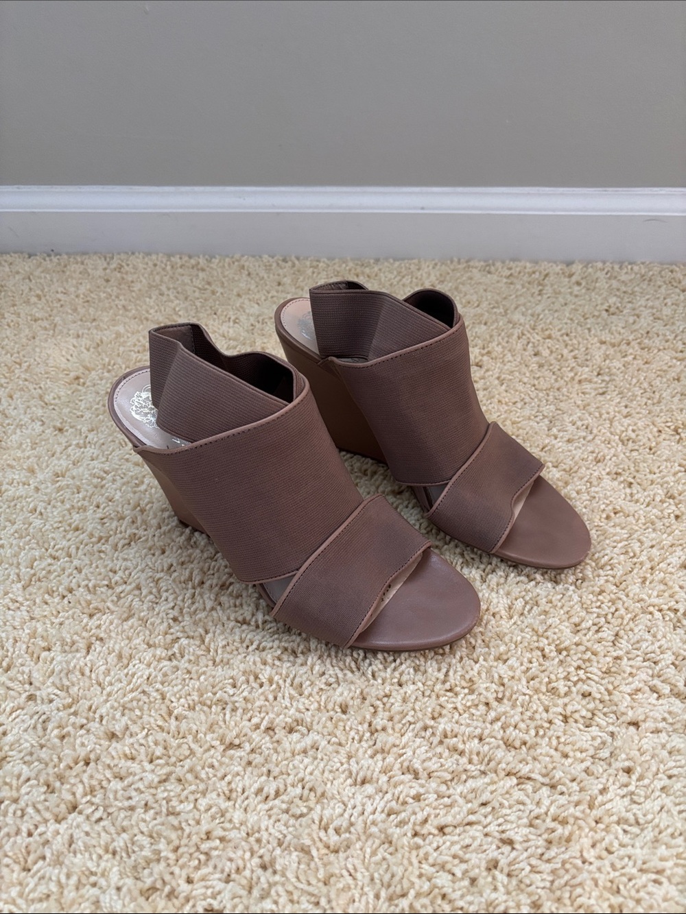 Vince Camuto sandal